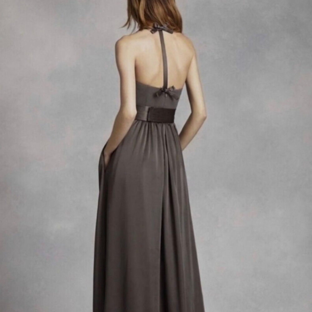 Vera Wang White Label Gown Crepe V Neck Sleeveles Open Back Belted